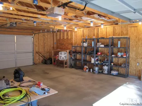 2223 S 10th St, Springfield, IL 62703 photo 10