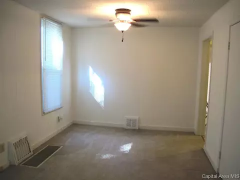 2223 S 10th St, Springfield, IL 62703 photo 19