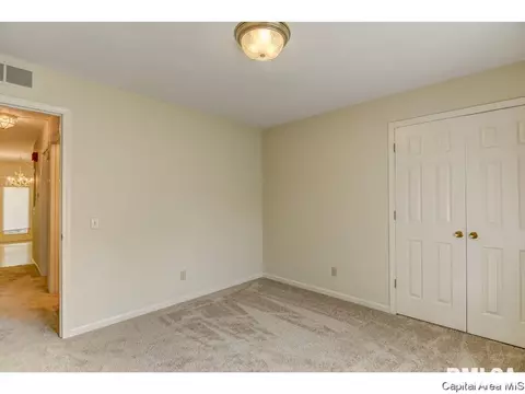 101 Norwalk, Springfield, IL 62704 photo 24