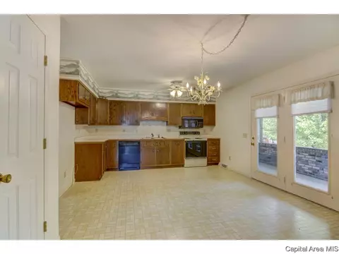 101 Norwalk, Springfield, IL 62704 photo 7