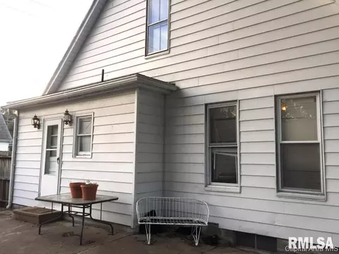 1430 W North Grand Ave, Springfield, IL 62702 photo 6