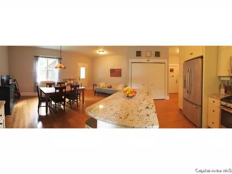 2040 S Bates Ave, Springfield, IL 62704 photo 6