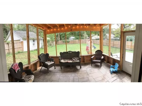 2040 S Bates Ave, Springfield, IL 62704 photo 15
