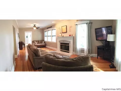 2040 S Bates Ave, Springfield, IL 62704 photo 8