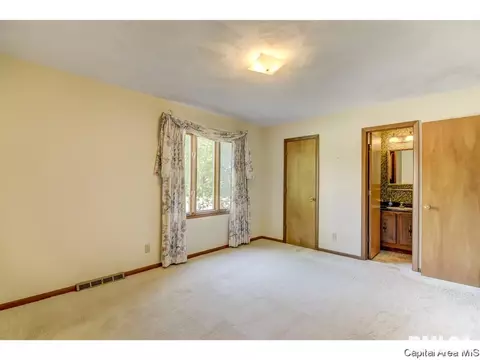 60 Pine Cv, Springfield, IL 62712 photo 6