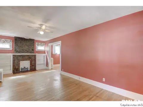 1135 N Franklin, Springfield, IL 62702 photo 8