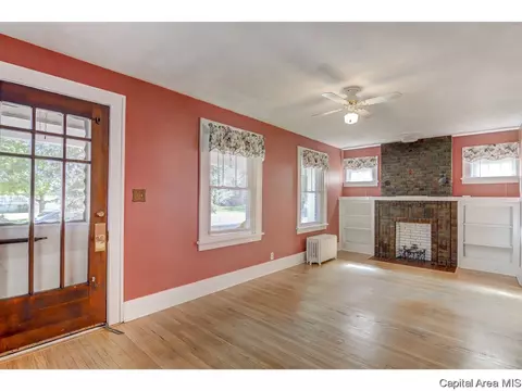 1135 N Franklin, Springfield, IL 62702 photo 2