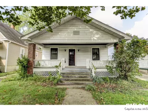 2017 S College, Springfield, IL 62704 photo 1