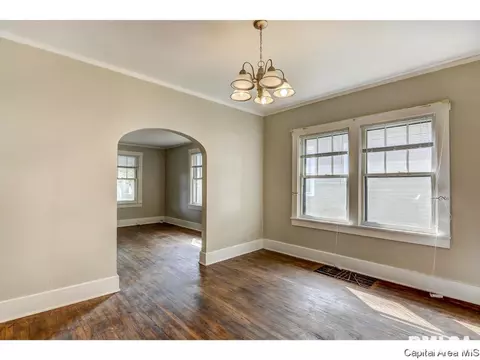 2017 S College, Springfield, IL 62704 photo 8