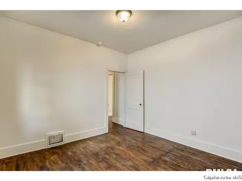2017 S College, Springfield, IL 62704 photo 18