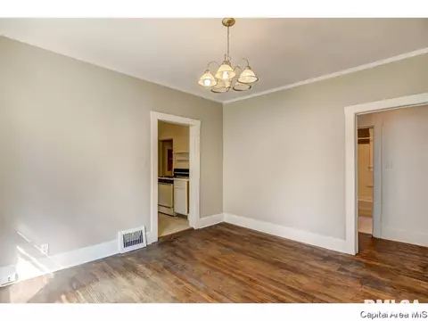 2017 S College, Springfield, IL 62704 photo 11