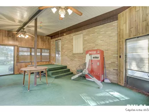 2305 S Walnut, Springfield, IL 62704 photo 30