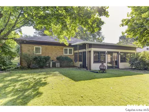 2305 S Walnut, Springfield, IL 62704 photo 32