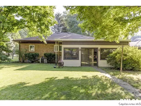 2305 S Walnut, Springfield, IL 62704 photo 6