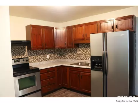 3349 S 5th St, Springfield, IL 62703 photo 5