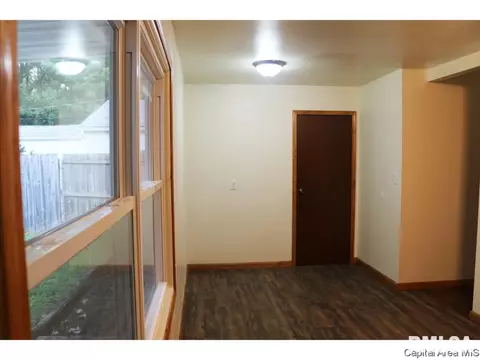3349 S 5th St, Springfield, IL 62703 photo 7