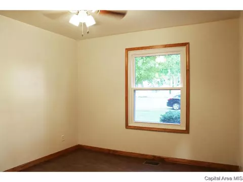 3349 S 5th St, Springfield, IL 62703 photo 14