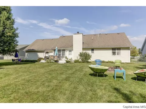 302 E Lynwood Dr, Athens, IL 62613 photo 29
