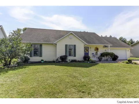 302 E Lynwood Dr, Athens, IL 62613 photo 34