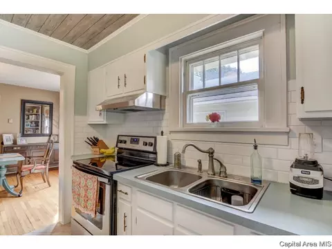 157 N Illinois, Springfield, IL 62702 photo 9