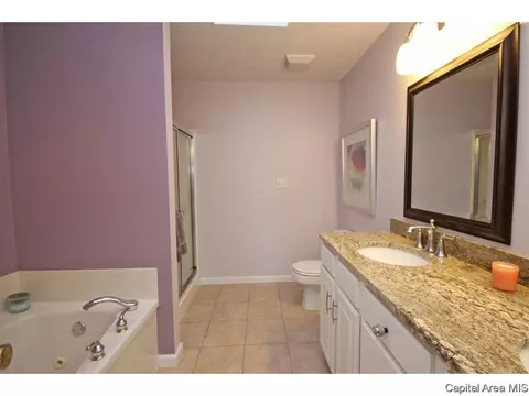 4000 Fielding Dr, Springfield, IL 62711 photo 18