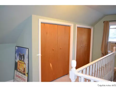 1904 Hamilton, Springfield, IL 62704 photo 17