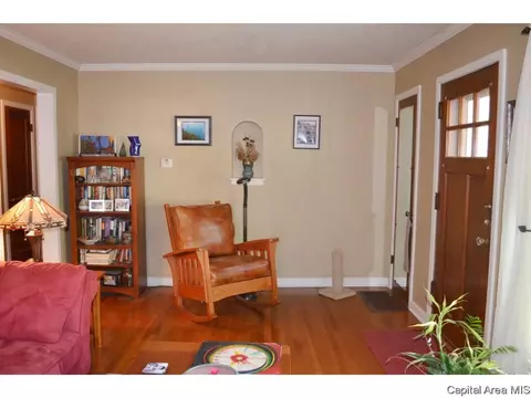 1904 Hamilton, Springfield, IL 62704 photo 10