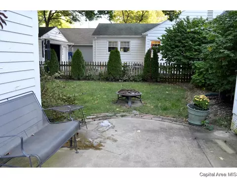 1904 Hamilton, Springfield, IL 62704 photo 31