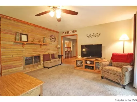 3008 E Lake Shore Dr, Springfield, IL 62712 photo 5