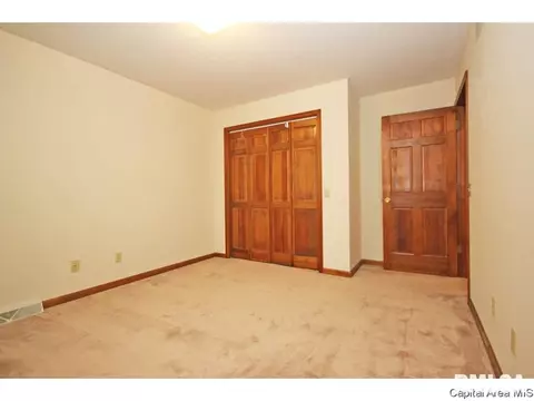3052 Cascade Dr, Springfield, IL 62704 photo 19