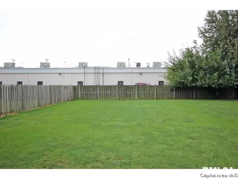 3052 Cascade Dr, Springfield, IL 62704 photo 25