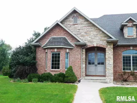 3605 Vanderbilt Cir, Springfield, IL 62711 photo 3