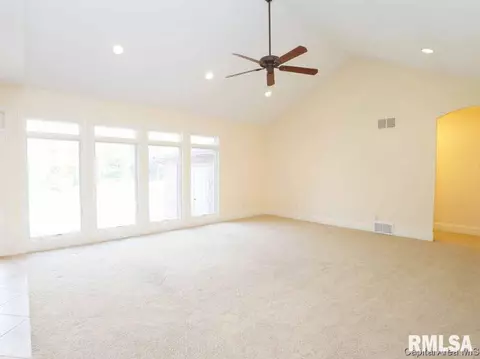 3605 Vanderbilt Cir, Springfield, IL 62711 photo 13