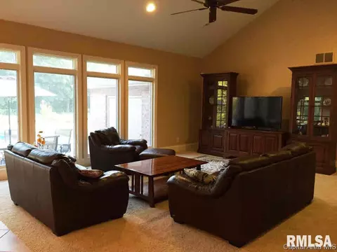 3605 Vanderbilt Cir, Springfield, IL 62711 photo 14