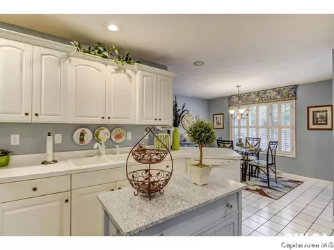 4904 Eagles Lndg, Springfield, IL 62707 photo 9