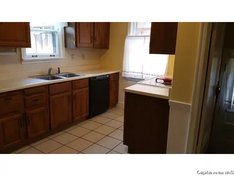 1461 N 3rd St, Springfield, IL 62702 photo 12