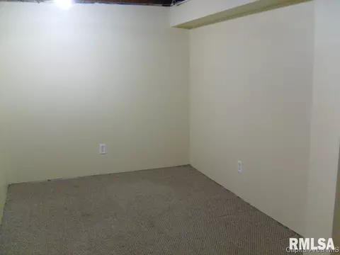 2033 N Elizabeth St, Springfield, IL 62702 photo 8
