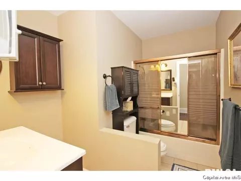 120 Greencastle, Springfield, IL 62712 photo 29
