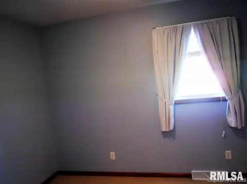 2825 Crown Pt, Springfield, IL 62704 photo 13
