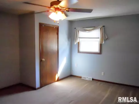 2825 Crown Pt, Springfield, IL 62704 photo 11