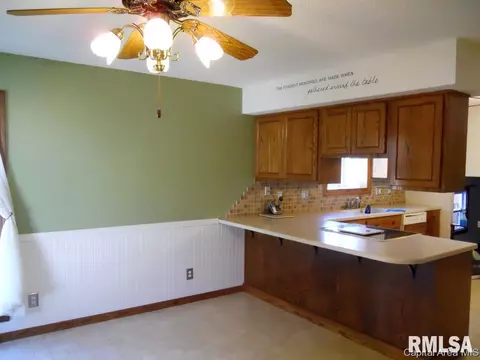 2825 Crown Pt, Springfield, IL 62704 photo 7