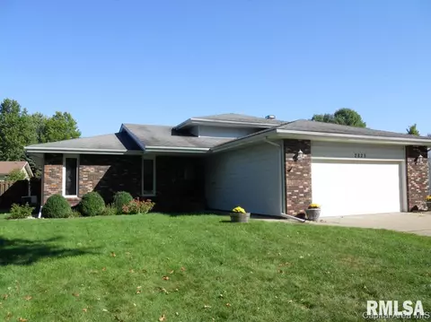 2825 Crown Pt, Springfield, IL 62704 photo 1