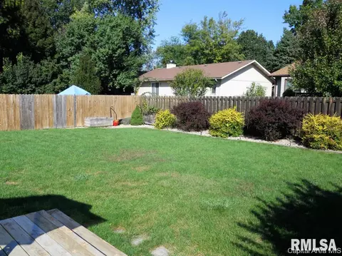 2825 Crown Pt, Springfield, IL 62704 photo 16