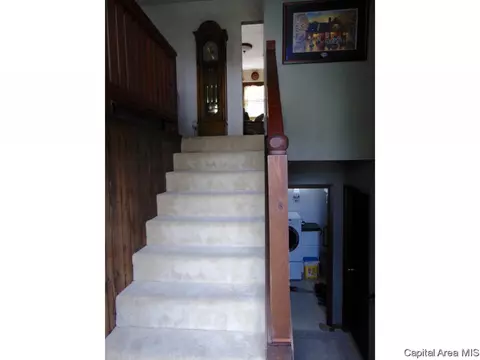 5568 Rosewood Dr, Springfield, IL 62707 photo 6