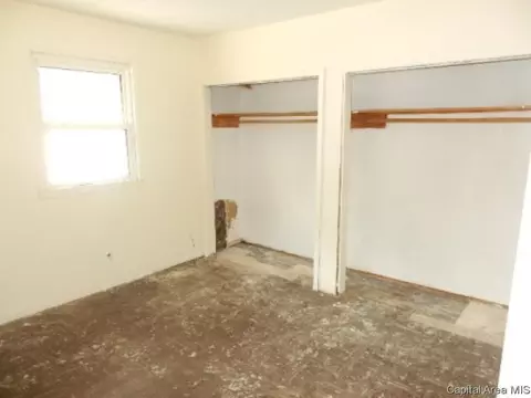 2723 S Walnut St, Springfield, IL 62704 photo 6