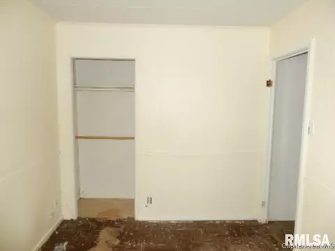 2723 S Walnut St, Springfield, IL 62704 photo 9