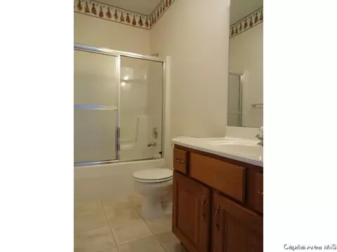 2425 Shabbona Dr, Springfield, IL 62702 photo 20