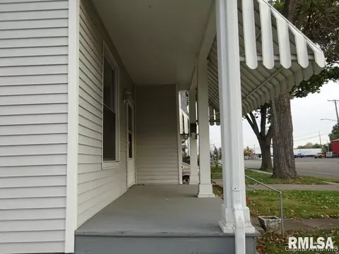 1727 S 09th St, Springfield, IL 62703 photo 5