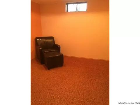 2740 Selkirk Rd, Springfield, IL 62702 photo 31