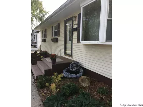 2740 Selkirk Rd, Springfield, IL 62702 photo 8